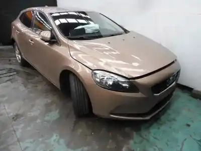 Утилизация автомобиля volvo                                              v40                                                                                                                                                                                                                                                        r-design kinetic года 2014 питание d4162t