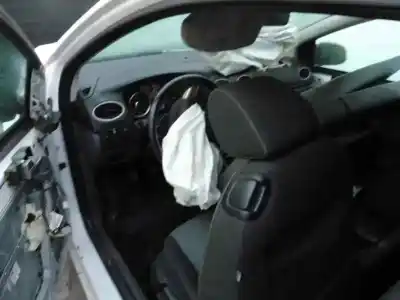 Здавання транспортного засобу ford focus turnier (cb4) trend року 2008 потужний kkda