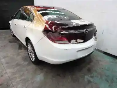 Здавання транспортного засобу opel insignia berlina cosmo року 2011 потужний a20dth