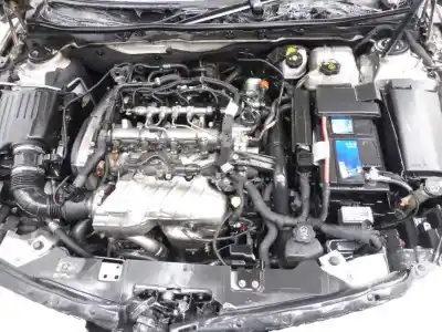 Здавання транспортного засобу opel insignia berlina cosmo року 2011 потужний a20dth