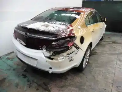 Здавання транспортного засобу opel insignia berlina cosmo року 2011 потужний a20dth