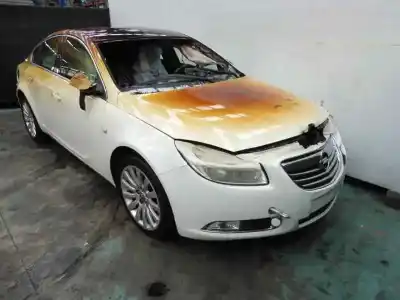 Здавання транспортного засобу opel insignia berlina cosmo року 2011 потужний a20dth