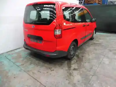 Véhicule à la ferraille ford tourneo courier (c4a) ambiente de l'année 2017 alimenté xucd