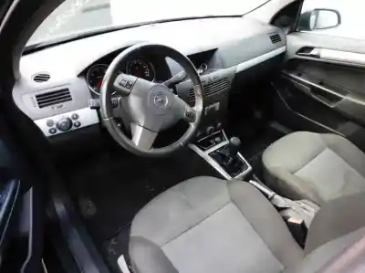 Здавання транспортного засобу opel astra h caravan enjoy року 2007 потужний z17dth