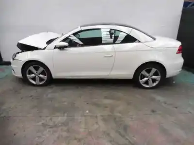 Veículo de Sucata volkswagen eos (1f8) excellence bluemotion do ano 2011 alimentado cffb