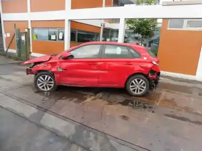 Vehicul casat hyundai i30 (pd) go al anului 2019 alimentat d4fe