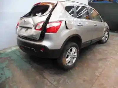 Véhicule à la ferraille nissan                                             qashqai (j10)                                                                                                                                                                                                                                              tekna                                                                                                                                                                                                                                                      de l'année 2011 alimenté k9k