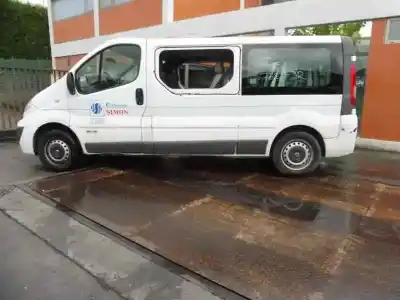 Vehículo de desguace NISSAN                                             PRIMASTAR (X..)                                                                                                                                                                                                                                            Avantour L1H1 2.7 t / 7-Sitzer                                                                                                                                                                                                                             del año 2006 con motor M9R E7