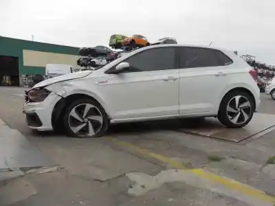 Sloopvoertuig volkswagen polo gti van het jaar 2020 aangedreven dkzc