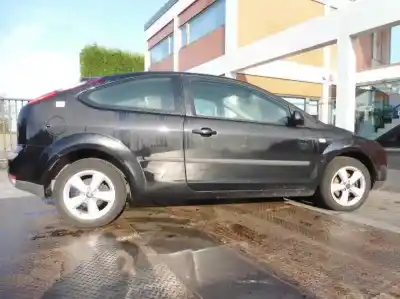 Vehicul casat FORD FOCUS BERLINA (CAP) Sport al anului 2005 alimentat G8DA