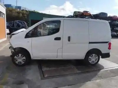 Здавання транспортного засобу nissan nv 200 (m20) nv200 combi comfort року 2014 потужний k9kb608