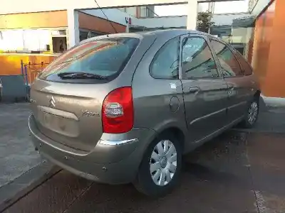 Vehículo de desguace citroen xsara picasso citroen xsara picasso hdi 110fap lx plus del año 2007 con motor 9hz