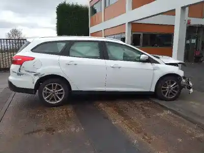 Véhicule à la ferraille ford focus lim. business de l'année 2014 alimenté t1da