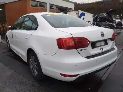 Veículo de Sucata volkswagen jetta (162) sport do ano 2013 alimentado cffb