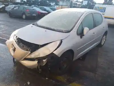 Vehículo de desguace peugeot 207 207 + del año 2012 con motor 8h01