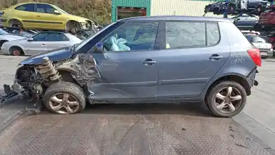 Veículo de Sucata skoda fabia (5j2 ) elegance do ano 2010 alimentado cbz