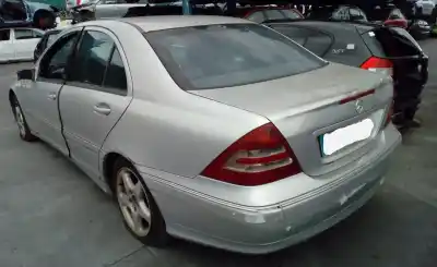 Verschrottungsfahrzeug mercedes                                           clase c (w203) berlina                                                                                                                                                                                                                                     200 cdi (203.004)                                                                                                                                                                                                                                          des jahres 2001 angetrieben 