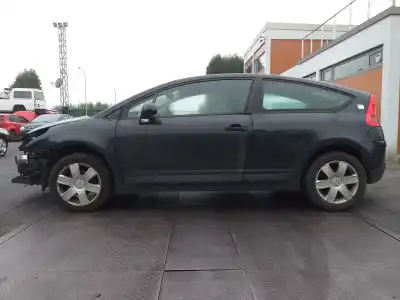 Vehicul casat citroen c4 coupe 1.6 16v hdi fap al anului 2006 alimentat 9hx