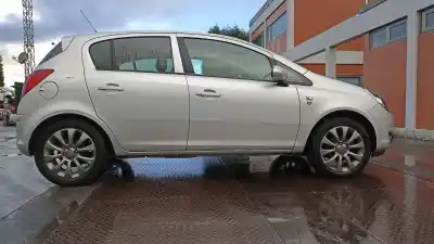Здавання транспортного засобу opel corsa d cmon року 2010 потужний a12xer