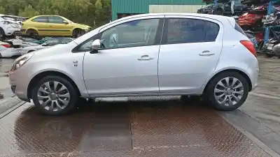 Здавання транспортного засобу opel corsa d cmon року 2010 потужний a12xer