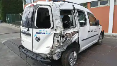 Vehicul casat volkswagen caddy furgón/kombi furgón bluemotion al anului 2015 alimentat cuu