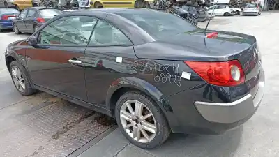 Scrapping Vehicle renault megane ii coupe luxe privilege of the year 2004 powered f9q b8