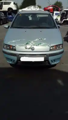 Veículo de Sucata FIAT PUNTO BERLINA (188) 1.2 8V Dynamic do ano 2000 alimentado 188A4000