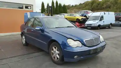 Verschrottungsfahrzeug mercedes                                           clase c (w203) berlina                                                                                                                                                                                                                                     220 cdi (203.006)                                                                                                                                                                                                                                          des jahres 2004 angetrieben d646963