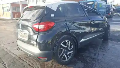 Sloopvoertuig renault captur adventure van het jaar 2016 aangedreven k9k608