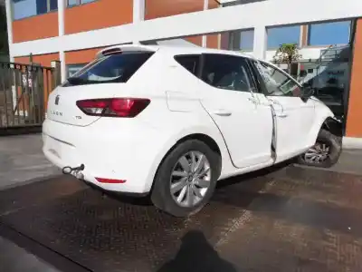 Verschrottungsfahrzeug seat leon (5f1) 1.6 tdi des jahres 2014 angetrieben clha