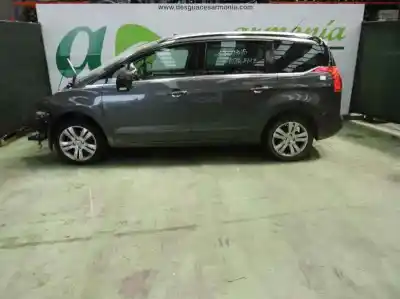 Vehículo de desguace peugeot 5008 2.0 16v hdi fap del año 2012 con motor rh02