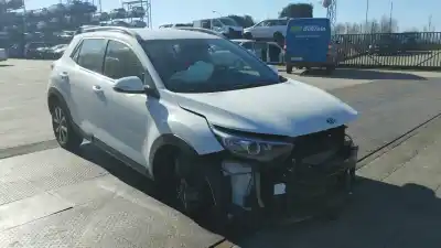 Scrapping Vehicle kia stonic (ybcuv) drive of the year 2020 powered 