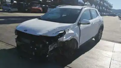 Scrapping Vehicle kia stonic (ybcuv) drive of the year 2020 powered 