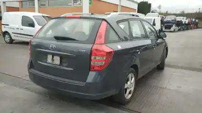 Scrapping Vehicle kia cee´d active of the year 2007 powered d4fb-u