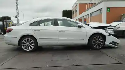 Veículo de Sucata volkswagen cc (358) basis bluemotiontech do ano 2016 alimentado czd