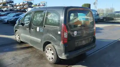 Vehicul casat citroen berlingo station wagon xtr al anului 2014 alimentat 9h06