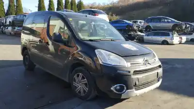 Vehicul casat citroen berlingo station wagon xtr al anului 2014 alimentat 9h06