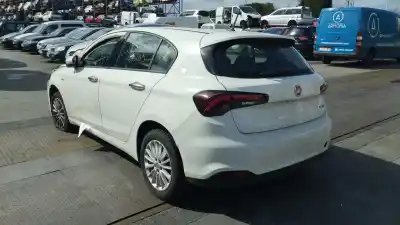 Veículo de Sucata fiat tipo fastback (356_, 357_) 1.6 multijet (357hxg1) do ano 2022 alimentado 463 46 020