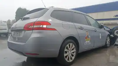 Scrapping Vehicle peugeot 308 allure of the year 2020 powered yh01