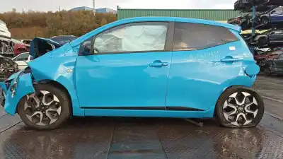 Veicolo di demolizione toyota aygo x-cite dell'anno 2020 alimentato 1kr