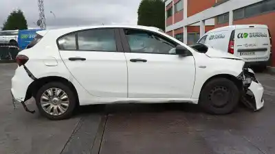Scrapping Vehicle FIAT TIPO FASTBACK (356_, 357_) 1.6 D (356HXG1B, 356HXG11) of the year 2018 powered 552 60 384,552 80 444