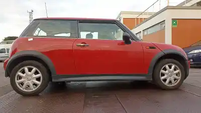 Veículo de Sucata BMW MINI (R50,R53) One D do ano 2003 alimentado 1ND