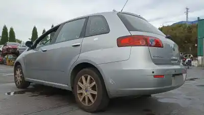 Здавання транспортного засобу fiat croma (194) 1.9 16v multijet dynamic (12.2007->) року 2005 потужний 939a2000