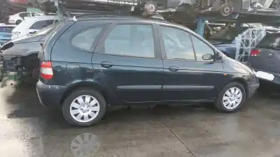 Scrapping Vehicle renault scénic i monospace (ja0/1_, fa0_) 1.9 dti (ja1u) of the year 2002 powered f9q q7