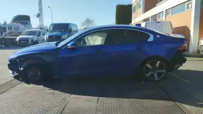 Veicolo di demolizione jaguar xe portfolio dell'anno 2017 alimentato 204dtd