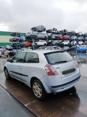 Здавання транспортного засобу FIAT                                               STILO (192)                                                                                                                                                                                                                                                1.9 JTD / 1.9 JTD 115 Active року 2002 потужний 192A1000