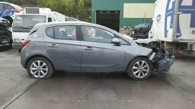 Véhicule à la ferraille OPEL CORSA E Selective de l'année 2018 alimenté 14XER