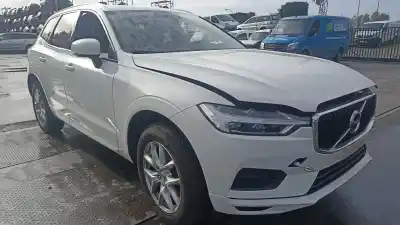 Sloopvoertuig volvo xc60 kinetic 2wd van het jaar 2018 aangedreven d4204t4
