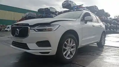 Sloopvoertuig volvo xc60 kinetic 2wd van het jaar 2018 aangedreven d4204t4
