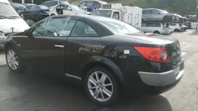 Sloopvoertuig renault megane ii coupe authentique van het jaar 2005 aangedreven k4m t7